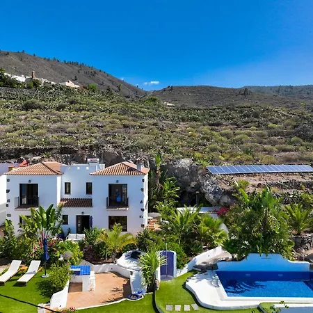 Villa Con Piscina Privada, Vistas Y Jardin